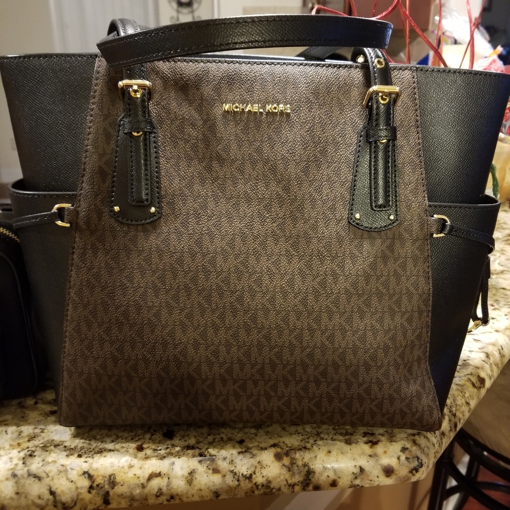 Mk Logo shoulder purse
